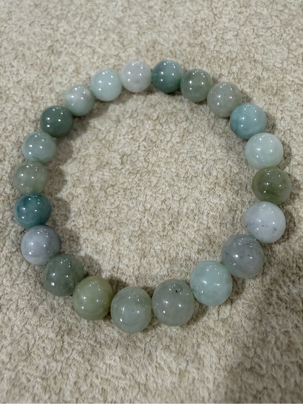 Green Multi-Tone Jade Beaded Stretch Bracelet